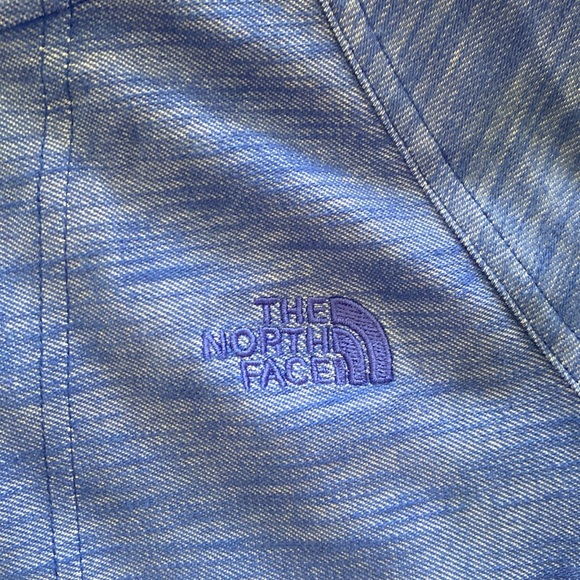 The north face work out light full zip jacket - Picture 2 of 4